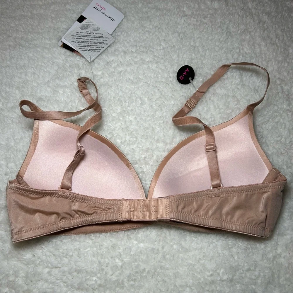 Atläntis Padded Plunge Bra Nude 32B NWT - Picture 2 of 6